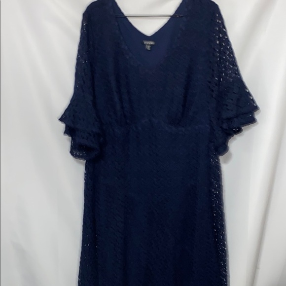 ROZ & ALI WO SIZE 22 NAVY LASER CUT-CROCHET LOOK BELL SLEEVES  FULLY LINED EUC - Picture 1 of 14